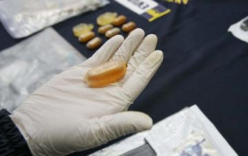  Detectan a 4 bolivianos con 376 cápsulas de cocaína en el estómago, iban a Tucumán 