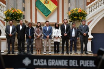 Bloqueos frenan el debate del 50/50  y postergan el auxilio financiero