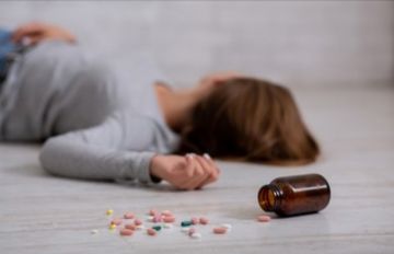 Una mujer fue hallada sin vida en su domicilio, presumen homicidio suicidio 