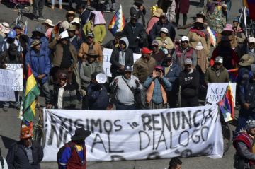Rodrigo Paz pierde dos ministros y el diálogo se disipa