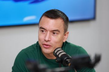 Ecuador: Noboa anuncia reducción de ministerios