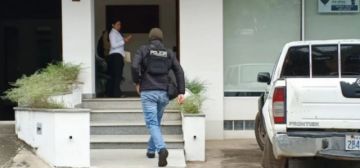 Fiscalía y Felcn allanan inmuebles en Santa Cruz por presuntos nexos con el caso narcomadera