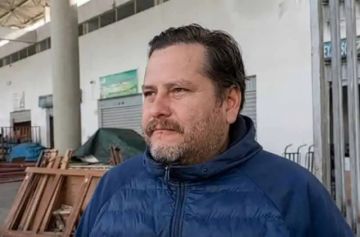 Más de 35 buses tarijeños permanecen varados en La Paz desde hace 45 días por los bloqueos