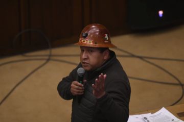 Diálogo en cuarto intermedio: La COB pide la liberación de los detenidos en las protestas 