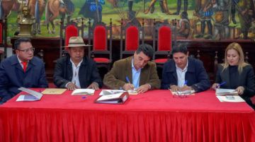 La Alcaldía, Feicobol y la Exposur firman convenio de cooperación 