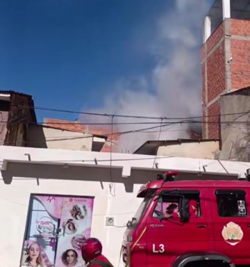 Investigan causas de incendio en una vivienda