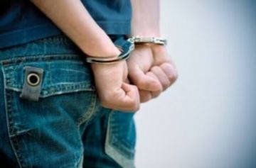 Lo denuncian por estupro contra una menor de 15 años