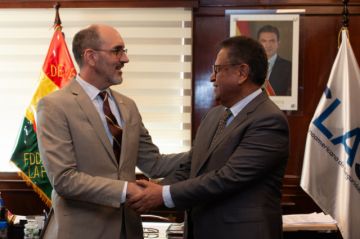 Encargado de Negocios de EEUU en Bolivia se reunió con Oviedo 