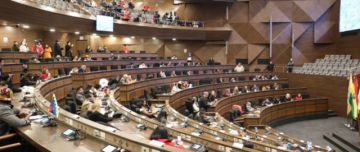Reprograman las interpelaciones de los ministros Oviedo y Flores