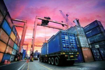 Gobierno reduce en 5% los aranceles de todos los productos de importación hasta el 31 de diciembre