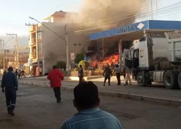 Cochabamba: Explosión e incendio en surtidor genera alarma 