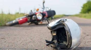 Chocaron y luego quisieron esconder su motocicleta