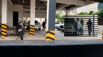 Buscan al dueño de los fusiles AK-47