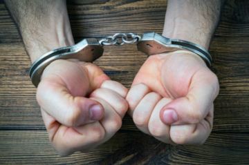Le dan 30 años por violar repetidamente a su sobrina de 11