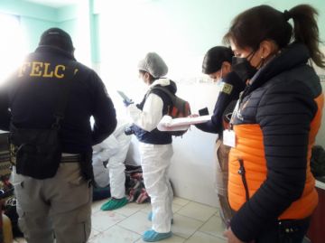 Una puñalada en el pecho acaba con la vida de un hombre; su pareja fue aprehendida