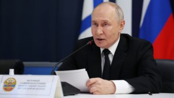 Putin firma una ley que regula la IA en Rusia 