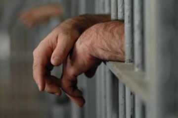 Admitió haber violado a su hijastra y lo condenaron a 20 años