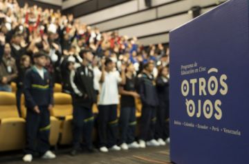 OTROS OJOS: el cine llegó a las aulas de Bolivia