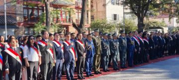Tarija rinde homenaje a los 201 años de la Independencia de Bolivia