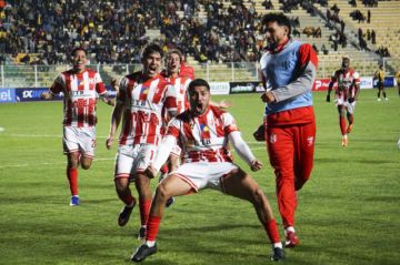 El Tigre pierde el invicto frente a Independiente en La Paz