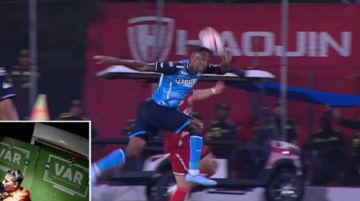 FBF: Roja a Enoumba fue incorrecta, pero sí hubo penal