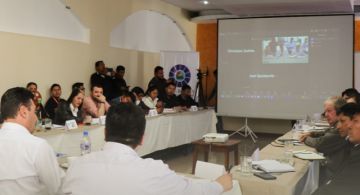 FAM fija una agenda única para la reunión con Paz 