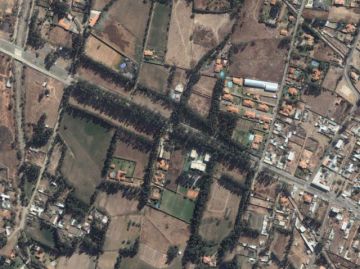 Imagen satelital de la Av. Ecológica de Tiquipaya, Cochabamba. 2003