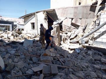 Hallan un cuarto fallecido tras las explosiones en Viacha y aún buscan a 11 personas