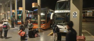 Defensoría alerta por alza de hasta 125% en pasajes de buses
