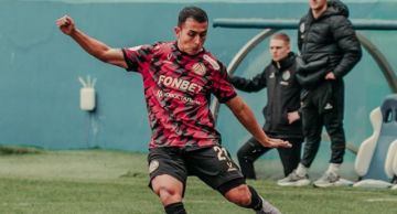 Roberto Carlos Fernández renovó con su club en Rusia: Años de contrato y nuevas expectativas 