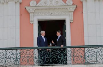 Bolivia y Chile acuerdan revertir oleoducto y tender fibra óptica