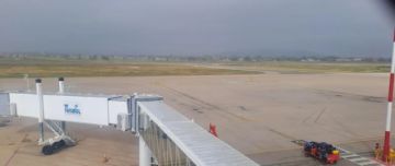 Avión con pasajeros enfrentó problemas técnicos en pleno vuelo y tuvo que retornar al aeropuerto de Cochabamba