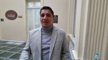 Lista de desvisados: Rada ve “frustrante que venga un país de afuera a sacar cosas que nosotros no podemos”
