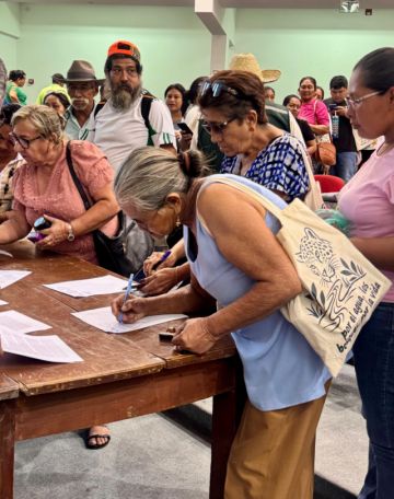 Chiquitanía se declara libre de extractivismo y exige frenar desmontes, dotación de tierra y minería