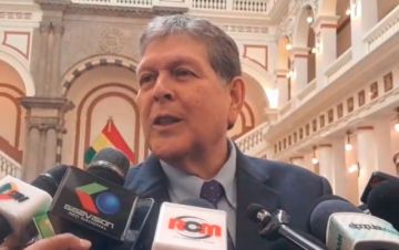 Ministro Blanco: “¿Dónde está el mar de gas? Si hay, nosotros lo tenemos que encontrar”