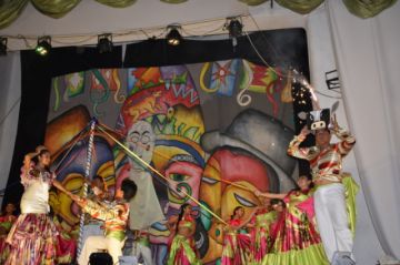 Encuentro Nacional Uniendo Pueblos a través de la Danza (Fotos)
