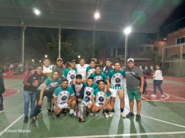 Torneo de ex Promociones Belgrano: La “Promo  2009 TT” estuvo a tres minutos de hacer historia 