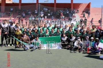 Postales del primer título de Real Tomayapo en el fútbol femenino 