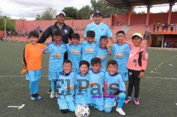 Inició la fiesta del fútbol infantil  con la Copa Tarija la Linda