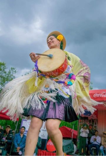 Conoce a Sabrina Guzmán, reina del Carnaval Chapaco rural 