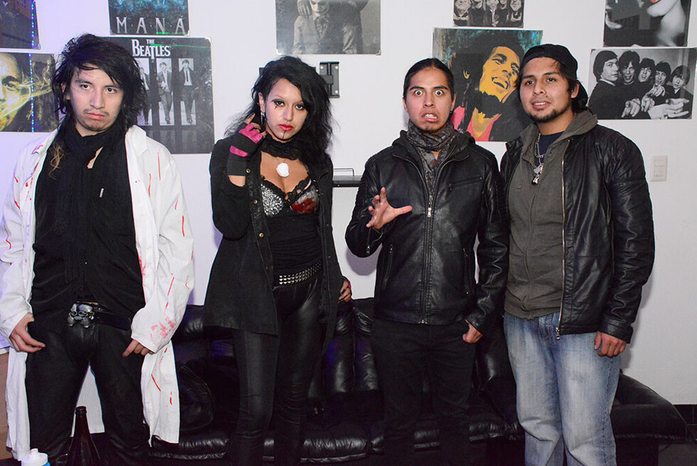 Noche de amigos en Hot Rock
