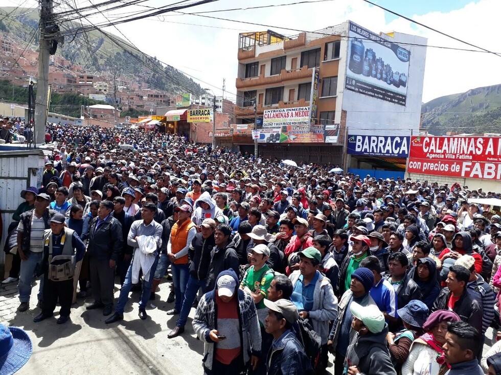 Yungas: Cocaleros de Chamaca prohiben casas de campaña del MAS