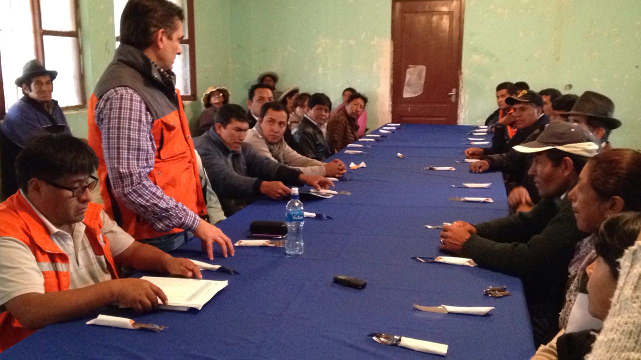 Alcalde Paz visita Yesera Norte y compromete obras