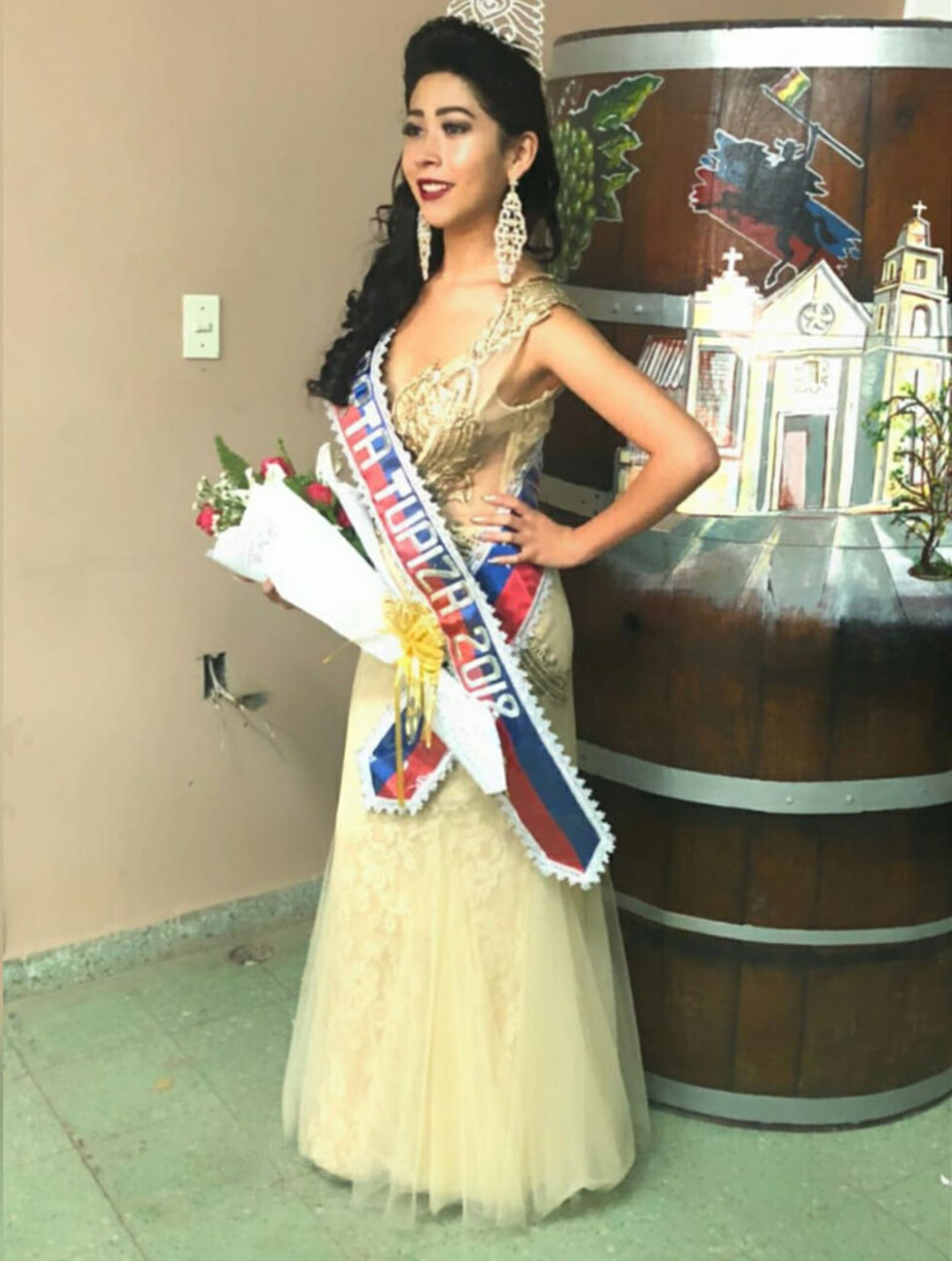 Karenina Reynaga rumbo al  Miss Potosí