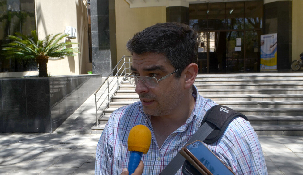 Profesor se desnudó delante de sus alumnos