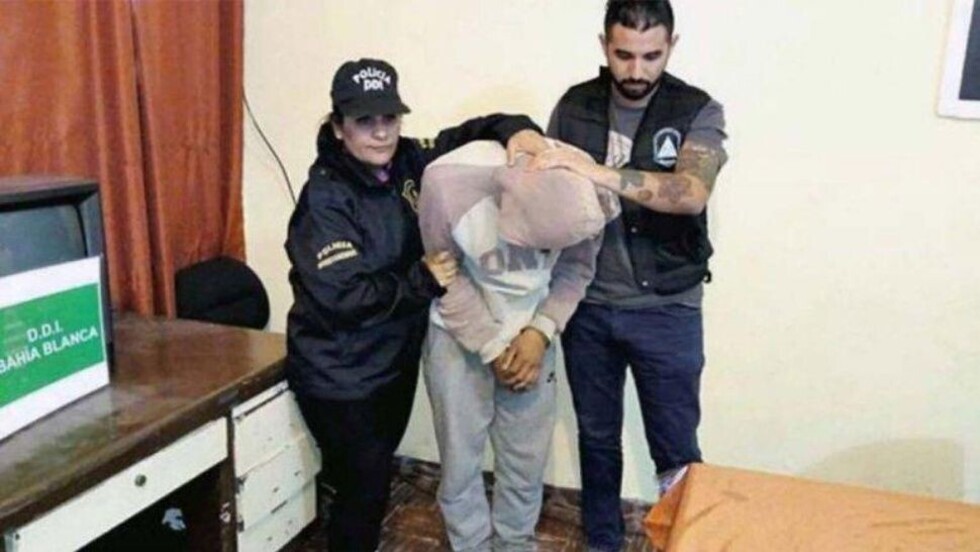 Joven golpeó y violó a su hijastra de dos años