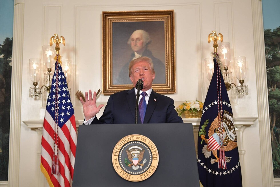 Trump ataca Siria con apoyo de Francia y Reino Unido