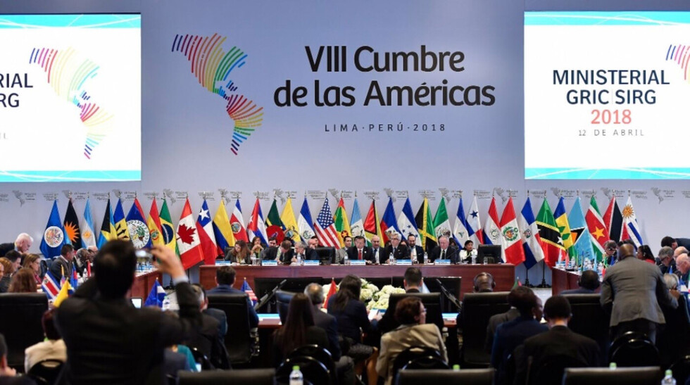 Líderes de América buscan acciones contra corrupción