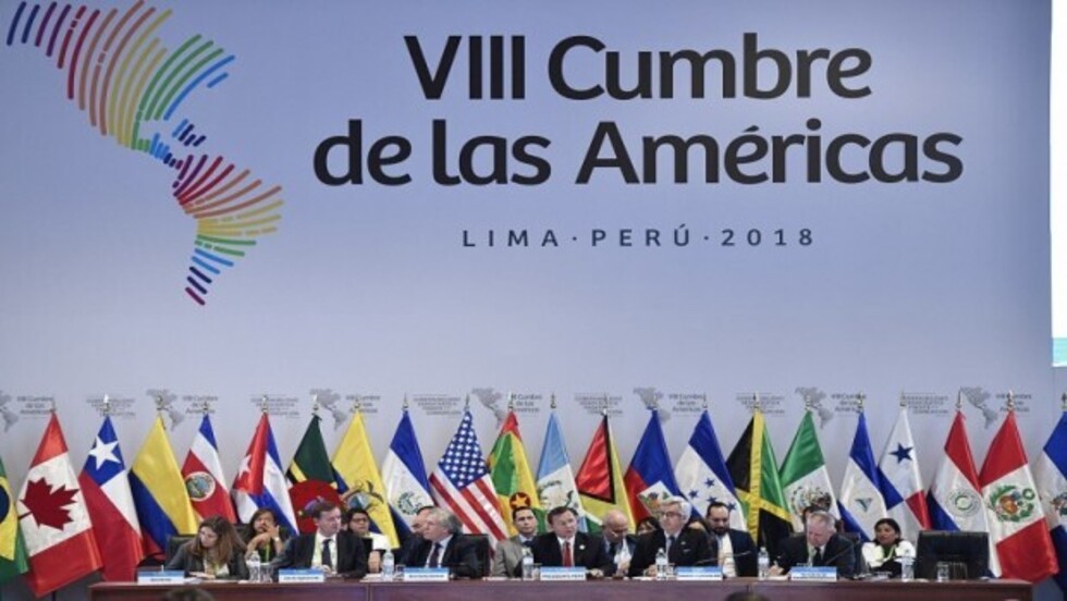 El 45% de peruanos tiene una opinión favorable de Evo