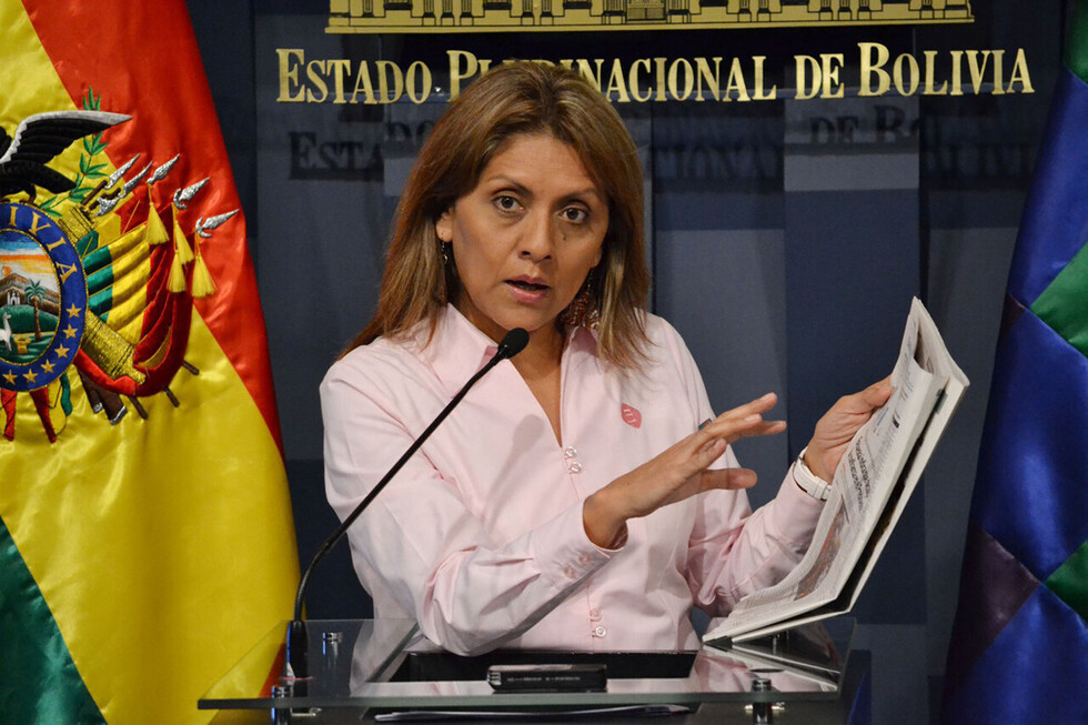 López dice que Leyes debe someterse a la justicia en el caso "mochilas" y "no ir por las ramas"